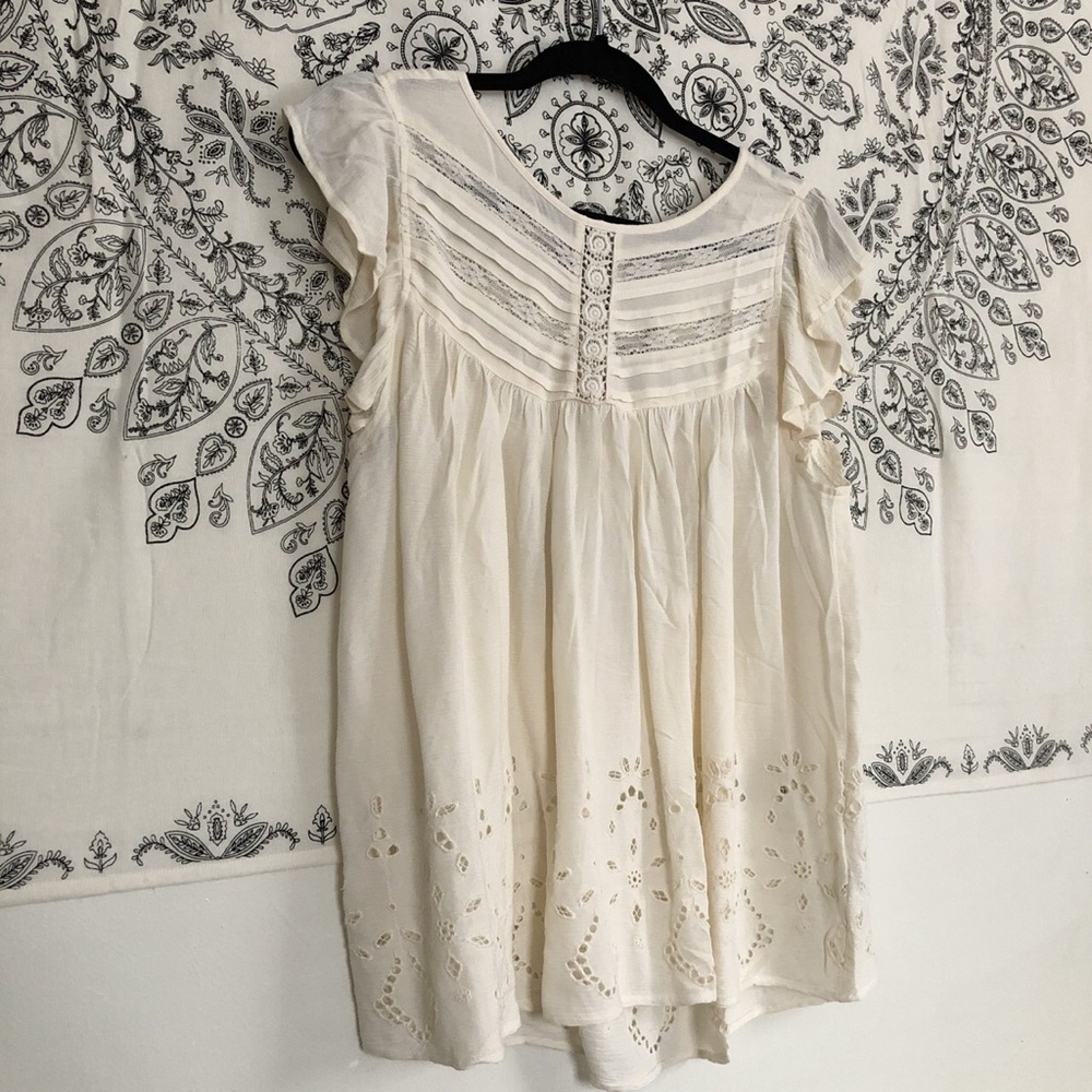 american eagle ruffle shell ☾ - Picture 2 of 4